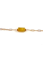 Bracelet Pistou, chaîne fine gold filled et perle d'agate – ËZÜ Bijoux