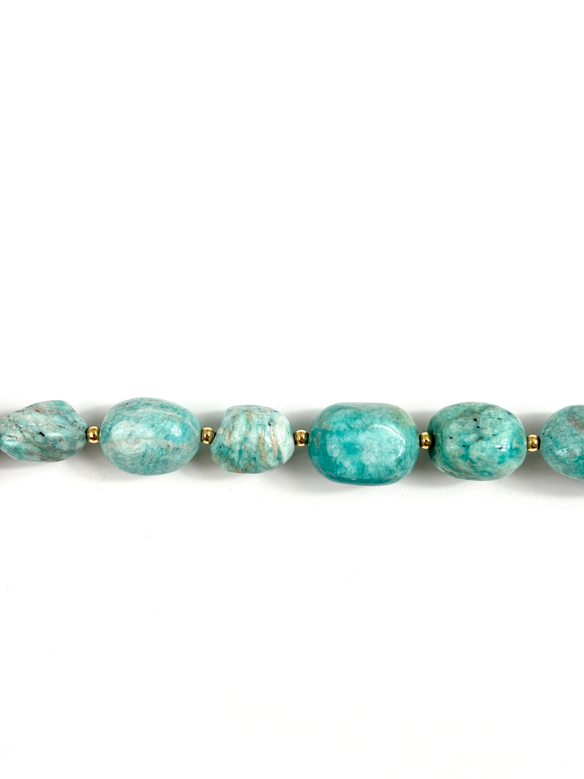 Collier Caiou, grosses perles en pierres fines et perles gold filled – ËZÜ Bijoux
