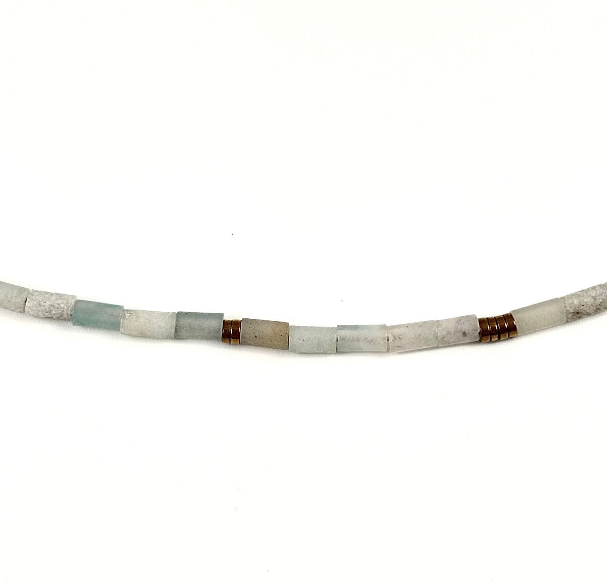 Collier Suau, perles tubes en pierres fines et hématite – ËZÜ Bijoux