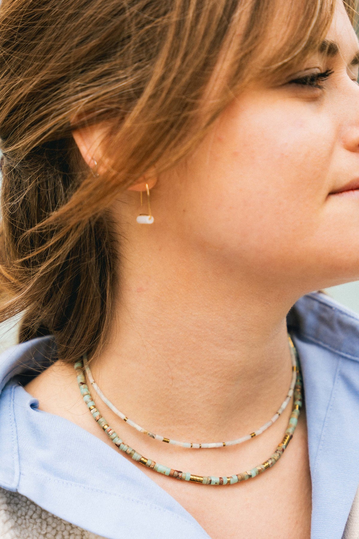 Collier Suau, perles tubes en pierres fines et hématite – ËZÜ Bijoux