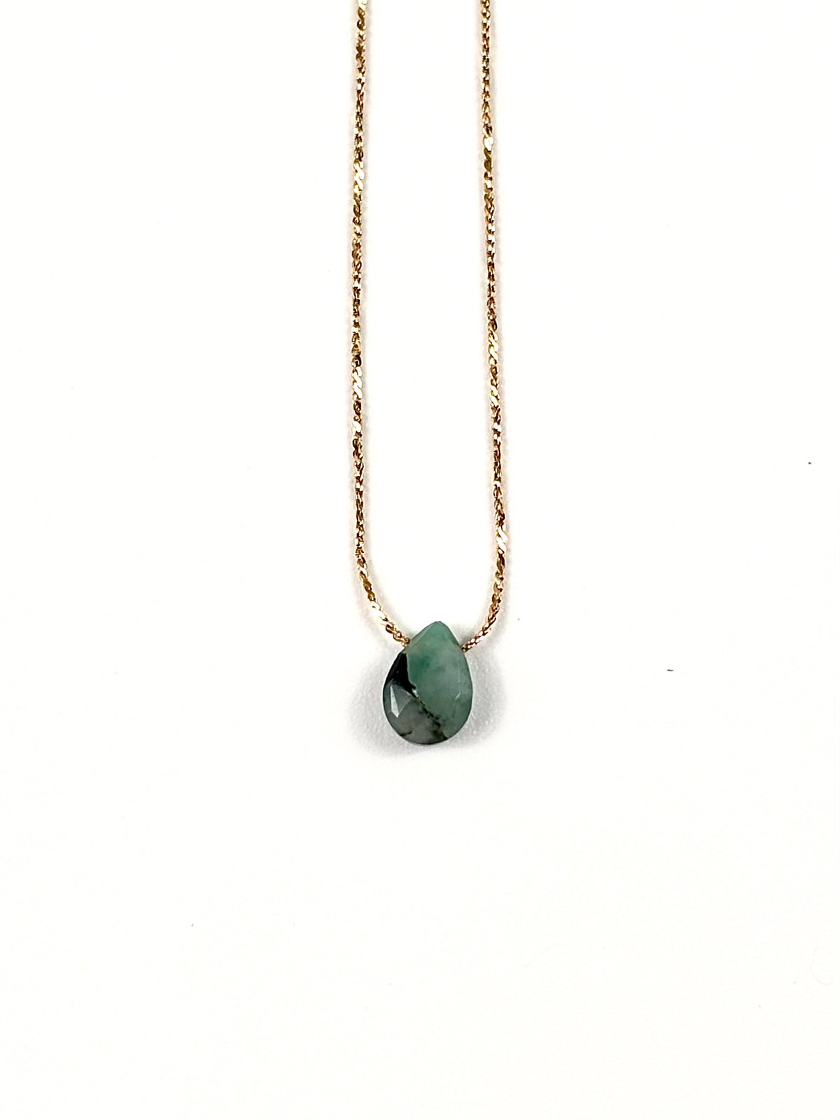Collier ras de cou Gouto, pierre naturelle en forme de goutte – ËZÜ Bijoux